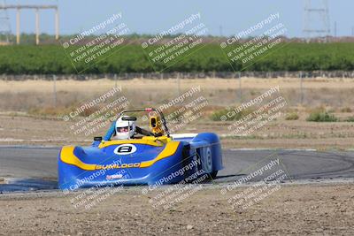 media/Apr-30-2022-CalClub SCCA (Sat) [[98b58ad398]]/Group 6/Race (Outside Grapevine)/